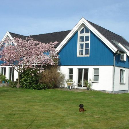 Haus Am Deich Ferienwohnungen Prerow Esterno foto