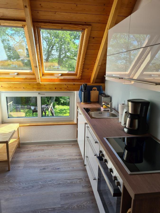 Haus Am Deich Ferienwohnungen Prerow Esterno foto