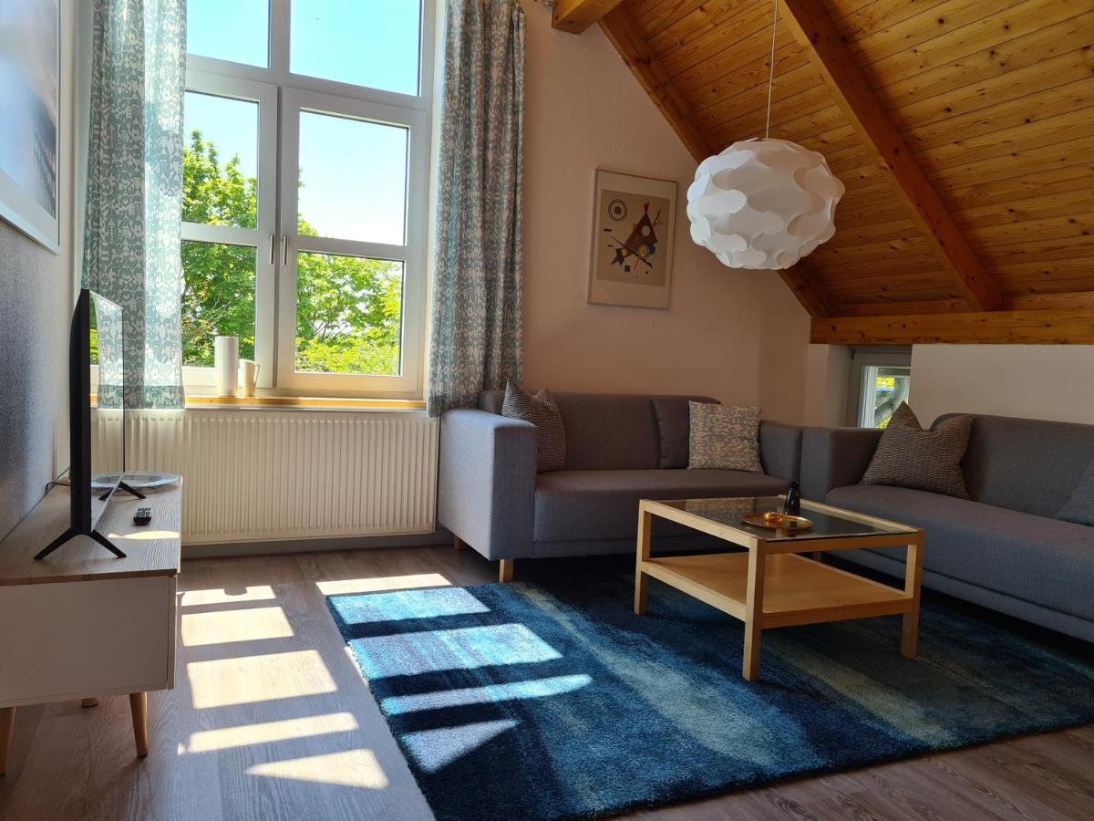 Haus Am Deich Ferienwohnungen Prerow Esterno foto