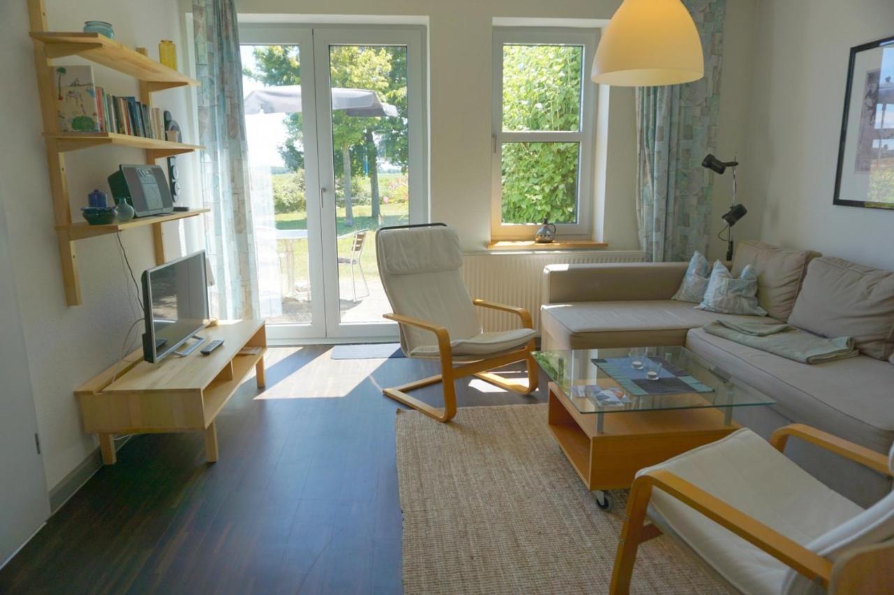 Haus Am Deich Ferienwohnungen Prerow Esterno foto
