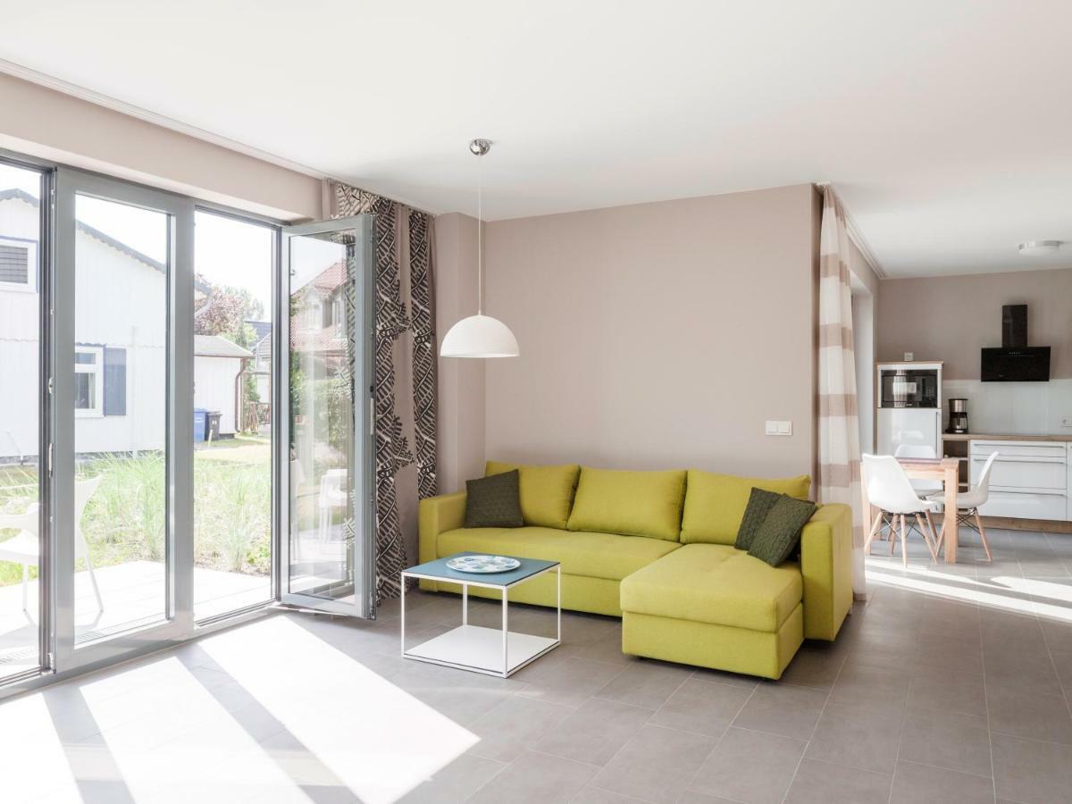 Haus Am Deich Ferienwohnungen Prerow Esterno foto