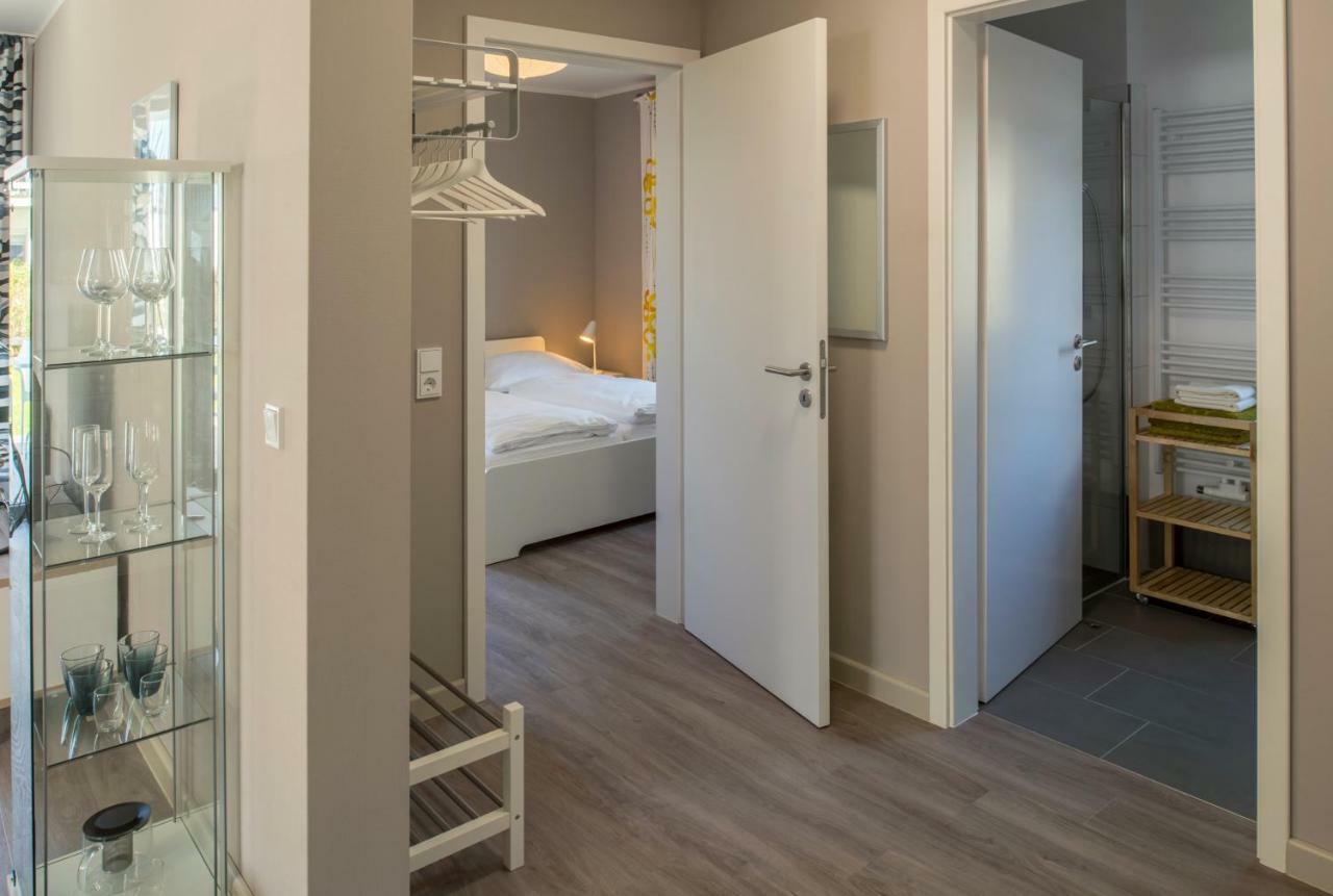 Haus Am Deich Ferienwohnungen Prerow Esterno foto