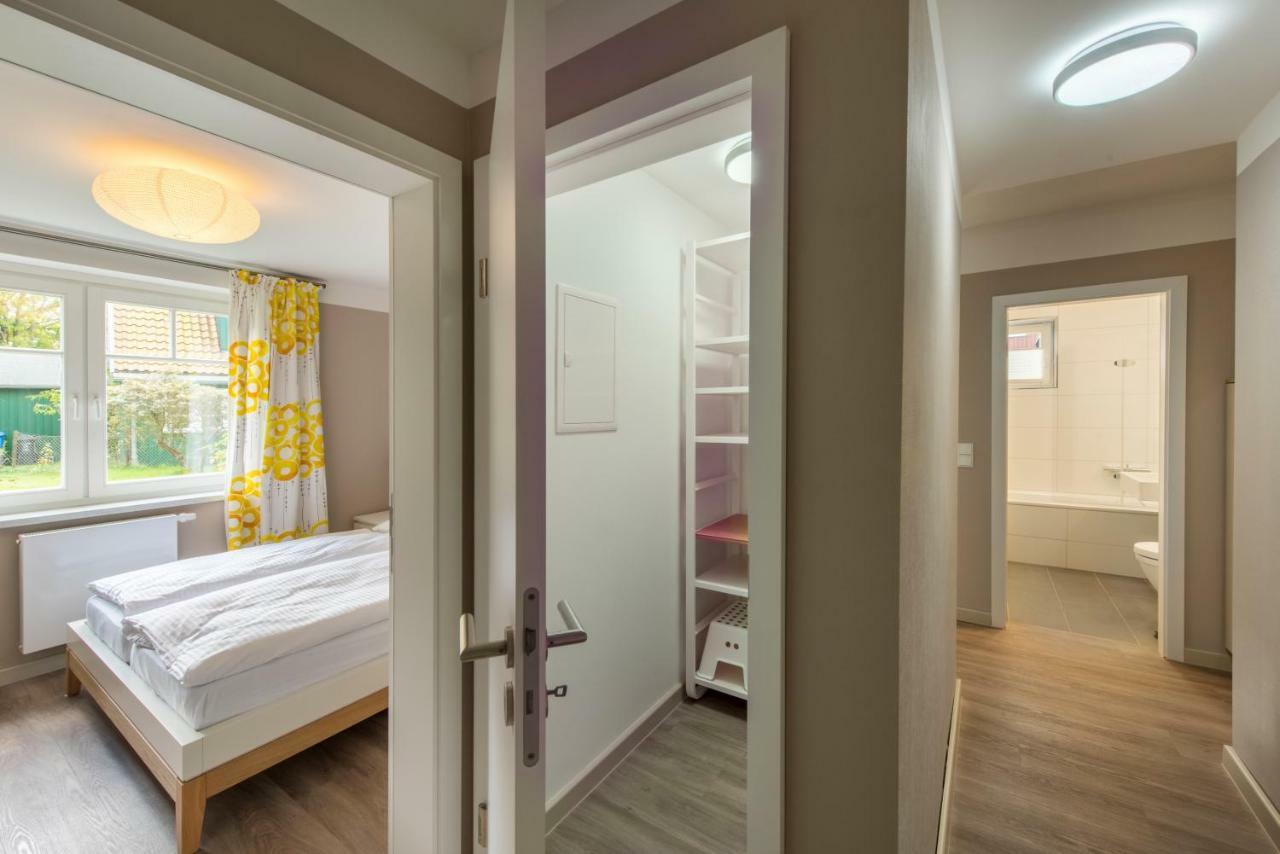 Haus Am Deich Ferienwohnungen Prerow Esterno foto